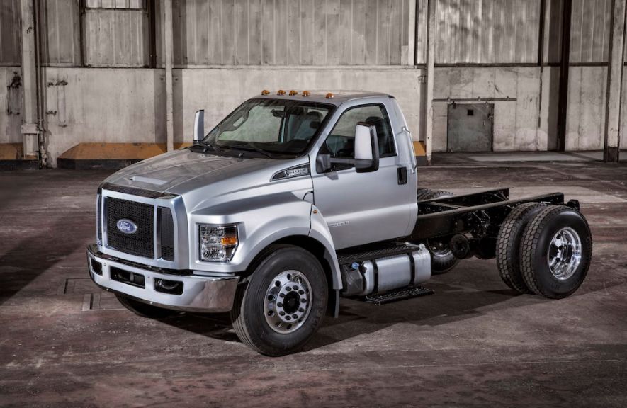 Пятерка лучших среднетоннажных грузовиков в Украине